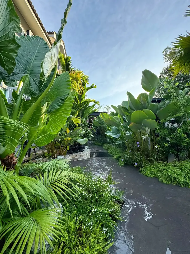 Taman Tropika