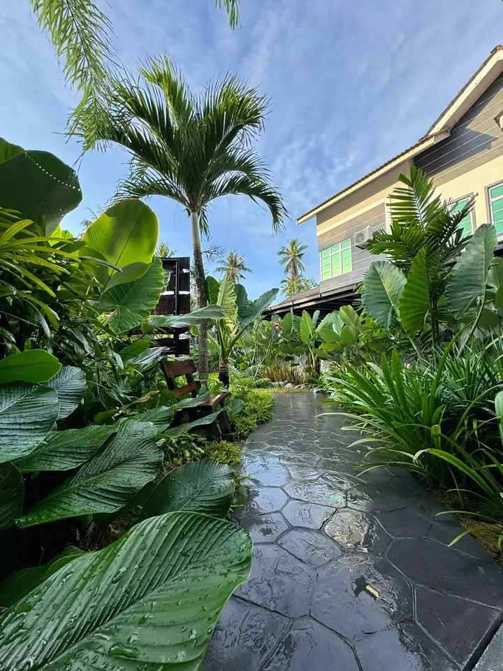 Taman Tropika